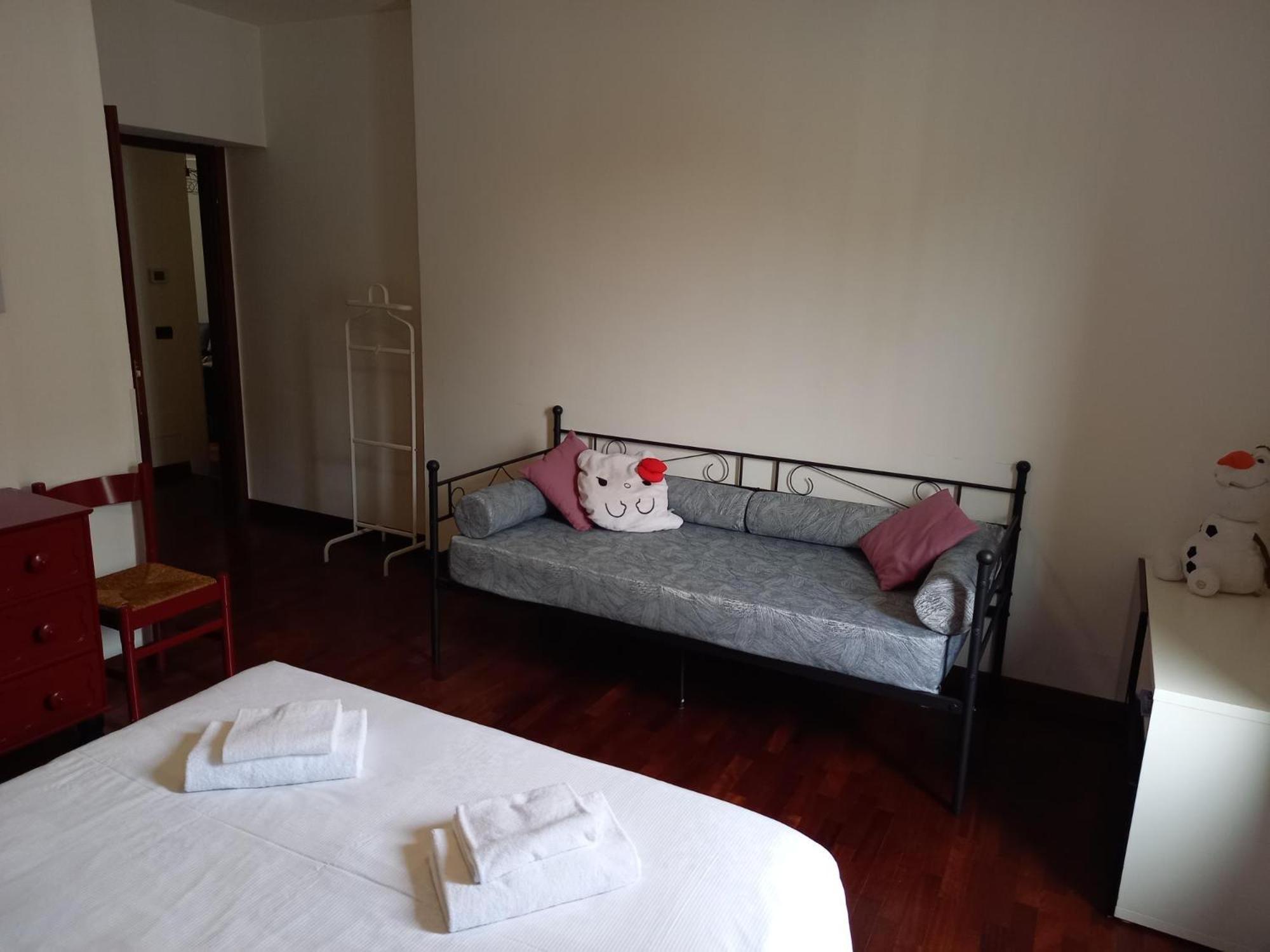 Comfortable Typical Old Style Apartment Милан Экстерьер фото